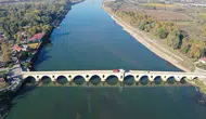 Romanya'da Tuna Nehri alarm veriyor : Su seviyesi 30 yılın en düşük seviyesine indi