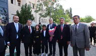 Ticaret Bakanı Ömer Bolat Şırnak'ta : Valilik ziyaretinde yatırım ve sınır ticareti masaya yatırıldı