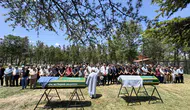 Konya'daki kazada yaşamını yitiren anne ve kızı son yolculuklarına uğurlandı