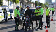 Elazığ'da 'dur' ihtarına uymayan motosiklet sürücüsüne 200 bin lira ceza yazıldı
