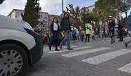 Bilecik Tepebaşı'nda korkutan olay : Yaşlı kadın refüjde ölümle dans etti