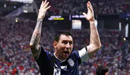 Messi'den 2 asist ! Arjantin, İngiltere'yi 85'ten sonra yıkıp Dünya Kupası finaline çıktı