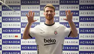 Beşiktaş'ın yeni transferi Salih Özcan sağlık kontrolünden geçti