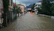 Kastamonu'da sel : Ev ve iş yerleri sular altında