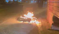 Malatya'da seyir halindeki motosiklet alevlere teslim oldu