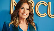 Emmy Ödülleri Töreninde 15 yıl sonra bir ilk : Gecenin sunucusu Mariska Hargitay oldu