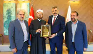 Bakan Çiftçi, Dünya Müslüman Alimler Birliği Başkanı Karadaği ile bir araya geldi
