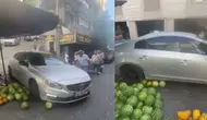 Aydın Efeler'de sürücü semt pazarına daldı, karpuzları ezdi