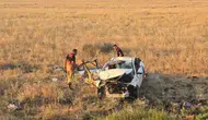Şırnak Cizre - Nusaybin kara yolunda otomobil tarlaya uçtu : 1 ölü, 2 yaralı