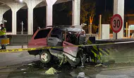 Adana'da otoyol gişesinde feci kaza : Bariyerlere çarpan sürücü öldü