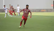 Karşıyaka'ya Yılmaz Ceylan müjdesi : Gelen teklifleri reddetti