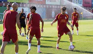 Galatasaray ile sözleşme imzaladı, sessiz sedasız antrenmanlara başladı