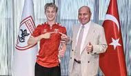Samsunspor, Oskar Ohlenschlger ile 5 yıllık sözleşme imzaladı