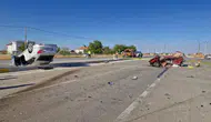 Karaman'da iki otomobil çarpıştı : Sürücünün ayağı koptu