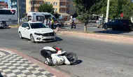 Kütahya'da otomobil ile çarpışan motosiklet sürücüsü yaralandı