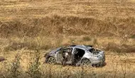 Takla atan otomobil sürücüsü hayatını kaybetti