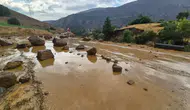 Bingöl'de heyelan : Yedisu-Karlıova kara yolu ulaşıma kapandı