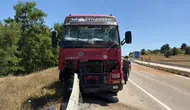 Kastamonu'da tır ile traktör çarpıştı : Traktör sürücüsü hayatını kaybetti