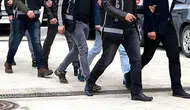 Kendilerini MİT görevlisi olarak tanıtıp dolandırıcılık yapan 3 şüpheli tutuklandı
