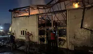 Erzincan'da mobilya imalathanesinde yangın