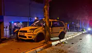 Denizli'de otomobil kontrolden çıktı : Sürücü yaralandı
