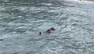 Kocaeli'de yasağa rağmen denize giren baba ve 2 çocuğu ölümden döndü