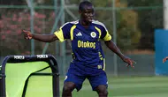 Fenerbahçe, N'Golo Kante'yi UEFA listesine ekledi