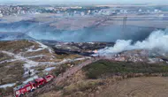 Balıkesir Bandırma'da otluk arazi ve çöp alanında yangın