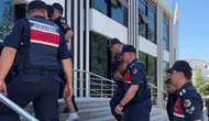 Burdur’da ‘polisiz’ diyerek 1 milyon liralık altın dolandırdılar : 3 şüpheli tutuklandı