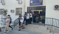 Mersin'de fuhuş operasyonu : 8 şüpheliden 5'i tutuklandı