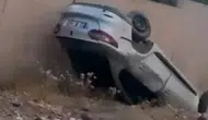 Diyarbakır'da otomobil kontrolden çıkıp takla attı : 1 yaralı