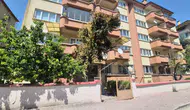 Eskişehir'de ilginç hırsızlık : Apartmanın çatı kapısı çalındı