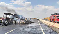 Tekirdağ'da römorkta yangın : Saman balyaları alev alev