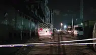 Sultangazi'de inşaat alanında toprak kayması : Yolda çatlaklar oluştu