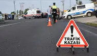 Eskişehir'de zincirleme kaza : Polis aracına çarpan otomobilde 6 kişi yaralandı
