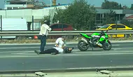 Pendik D-100'de trafik kazası : Otomobil ile motosiklet çarpıştı