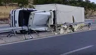 Kayseri'de kontrolden çıkan tır yan yattı : 1 yaralı
