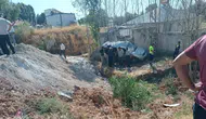 Van'da ticari kamyonet takla attı: 4 yaralı