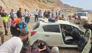 Bingöl'de otomobil yoldan çıktı : Kazada 3 kişi yaralandı