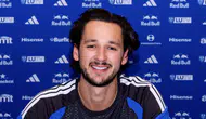 Leeds United rekor bedelle James Trafford'u kadrosuna kattı
