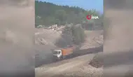 Kastamonu Cide'de yanan kamyon dereye girerek kurtarıldı