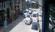 Konya'da lüks otomobille kar maskeli soygun : 1 milyon liralık çantayı çalıp kaçtılar