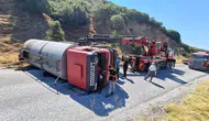 Manisa Alaşehir'de tanker devrildi