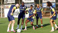Fenerbahçe'de beklenmedik ayrılık : Menajeri İstanbul'a geldi