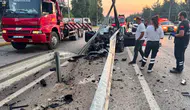 Isparta'da bariyerlere çarpan otomobil : Bir kişi hayatını kaybetti