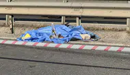Manisa'da bariyerlere çarpan motosiklet sürücüsü öldü