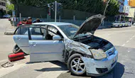Uşak'ta kamyonet otomobille çarpışıp devrildi :  4 yaralı