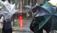 Meteoroloji peş peşe uyardı : İstanbul dahil 15 ile sarı kodlu fırtına ve sağanak alarmı