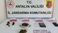 Antalya'da uyuşturucu operasyonu ! Evden 1 kilo skunk ve hassas terazi çıktı