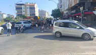 Antalya'da motosiklet ile araç çarpıştı : Bir yaralı
